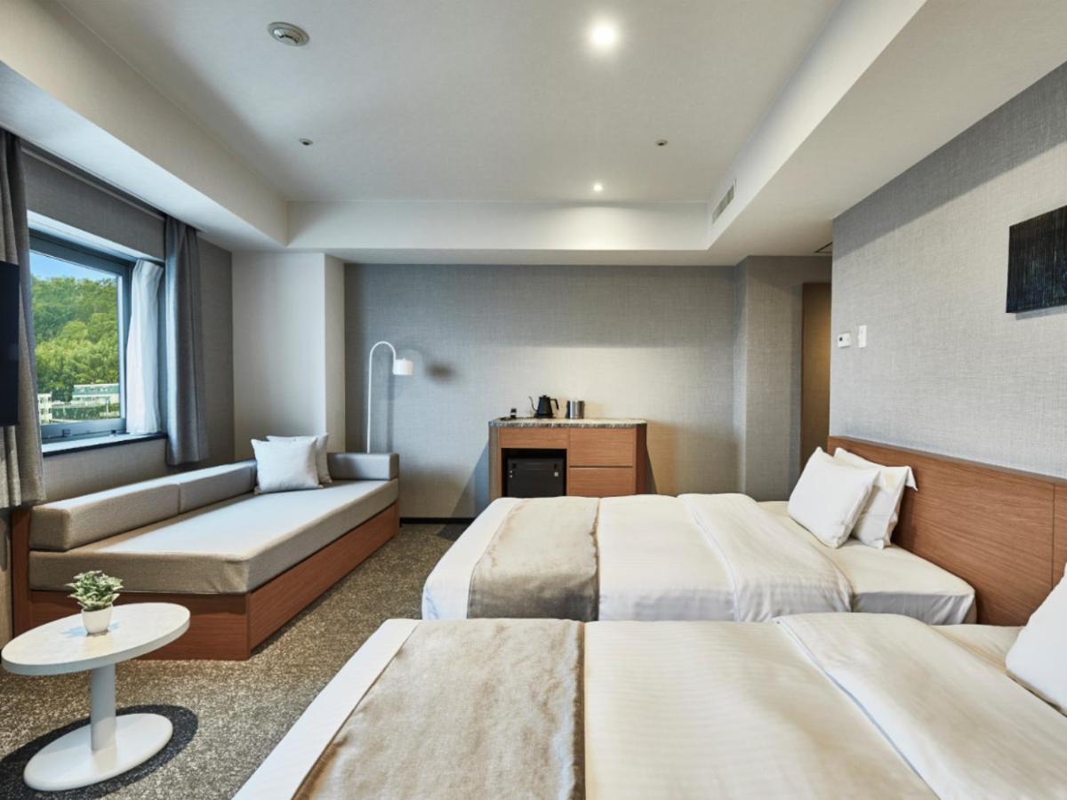 One Station Hotel Kumamoto -Dlight Life & Hotels- Esterno foto